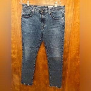 AG Vapor wash jeans NWT slim straight waist : 34 inseam: 34